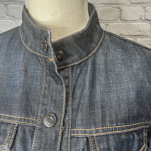 Gap women’s snap front trucker jacket size small - Picture 14 of 15